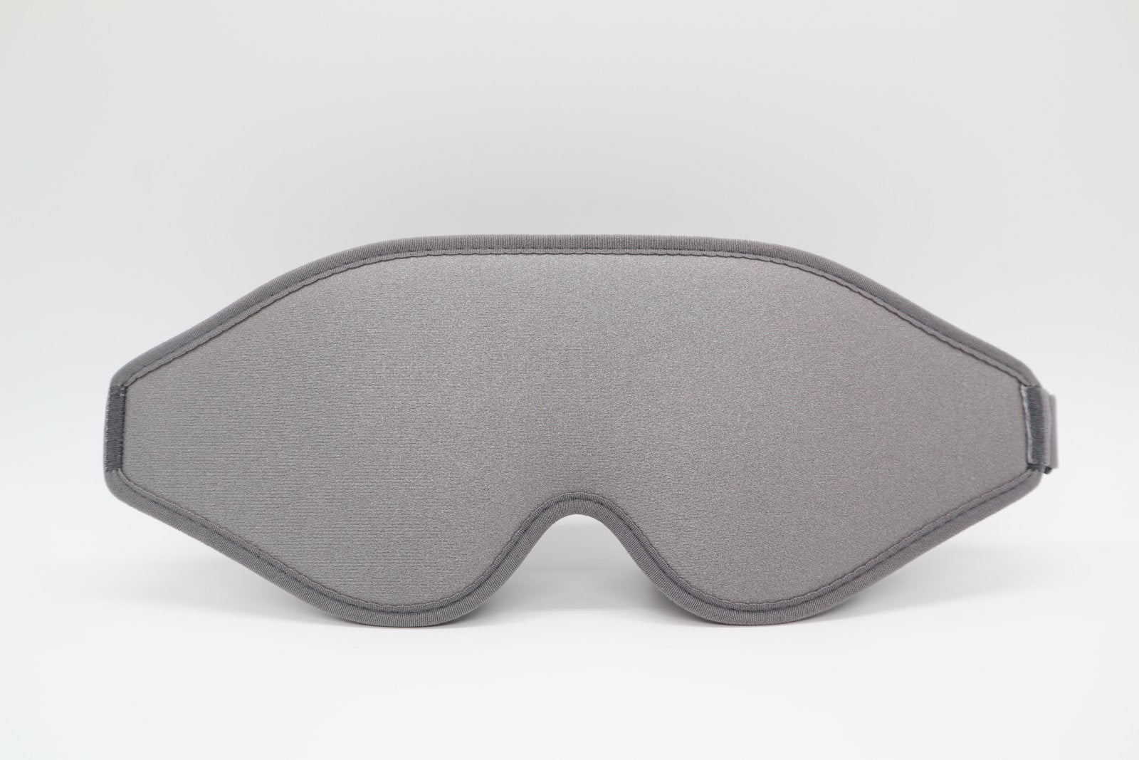 Grey mask front packshot